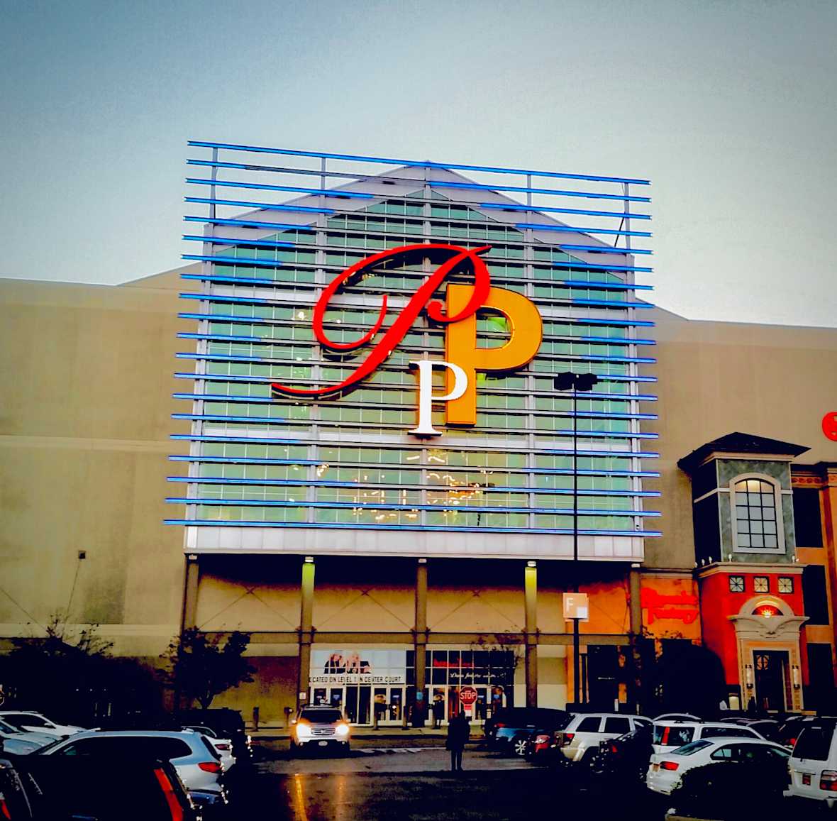 Palisades Center Mall - Chol Hamoed NYC